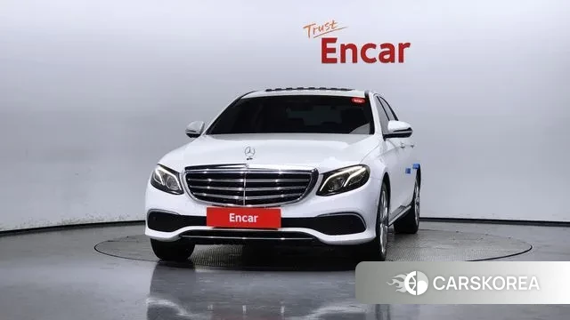 Mercedes-Benz E-Class W213 id 3029316 из Кореи 13