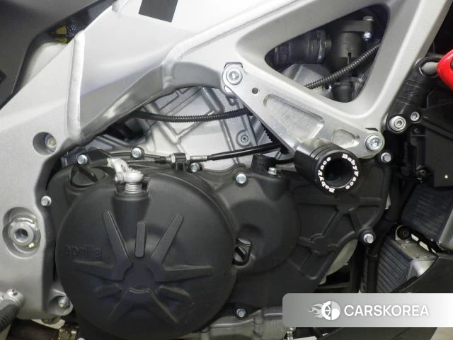 Engine photo