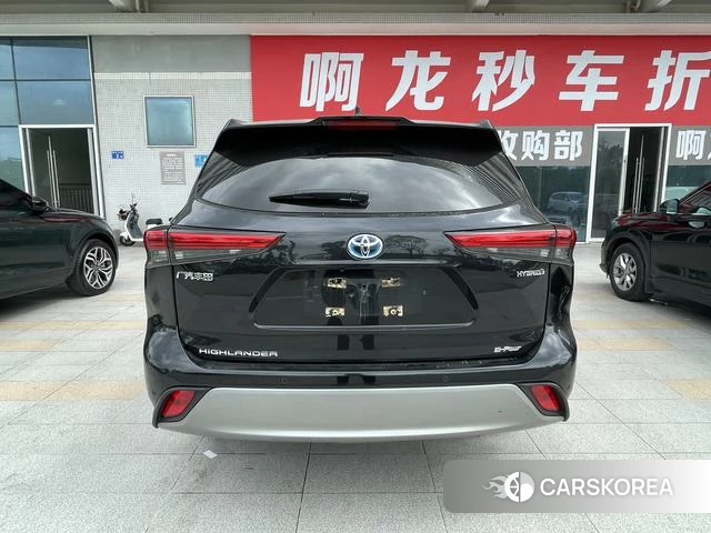Toyota Highlander 2023 Черный из Китая, фото 3