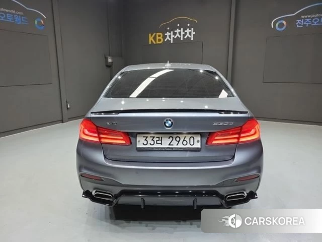 BMW 5 Series (G30) id 4325764 из Кореи 13