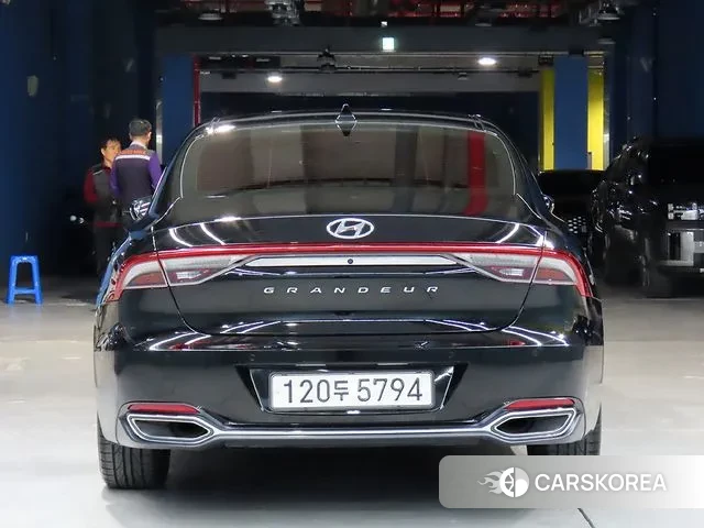 Hyundai The New Grandeur IG id 3339318 из Кореи 13