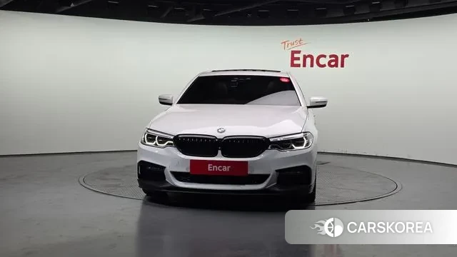 BMW 5 Series (G30) id 3766327 из Кореи 13