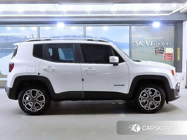 Jeep Renegade id 4459401 из Кореи 13
