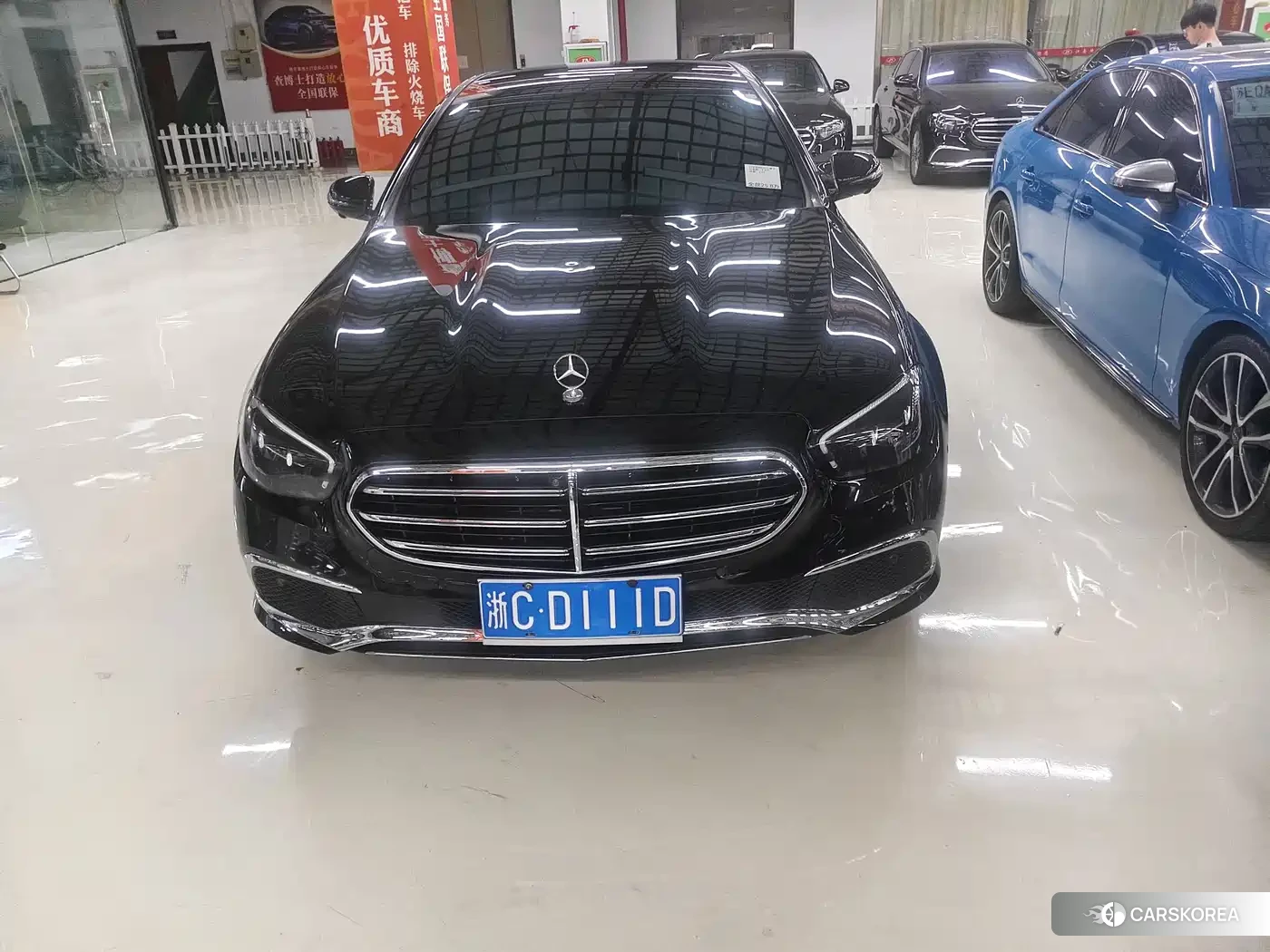 Mercedes-Benz E-Class 2023 Черный из Китая, фото 3