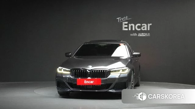 BMW 5 Series (G30) id 4506108 из Кореи 23