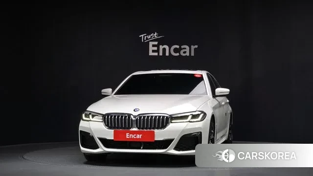 BMW 5 Series (G30) id 3458957 из Кореи 13