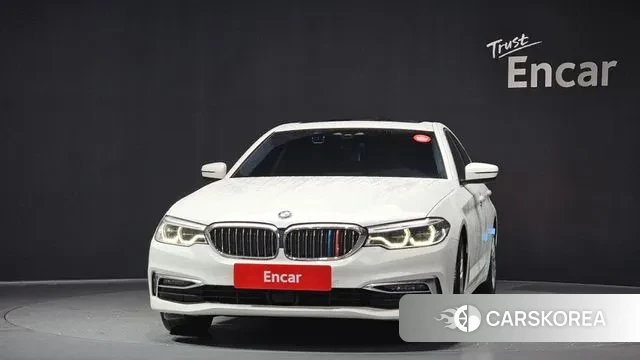 BMW 5 Series (G30) id 3417920 из Кореи 13