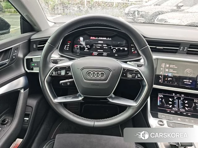 Audi A7L id 4348547 из Китая 10