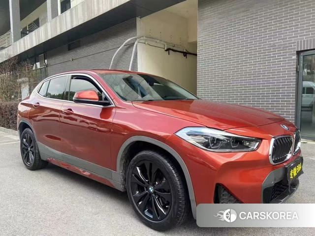 BMW X2 2020 Оранжевый из Китая, фото 3