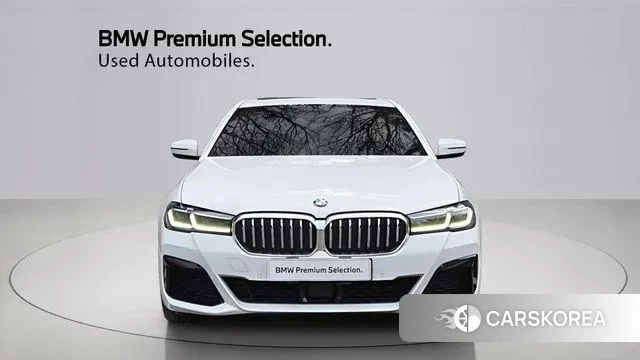 BMW 5 Series (G30) id 3776725 из Кореи 9