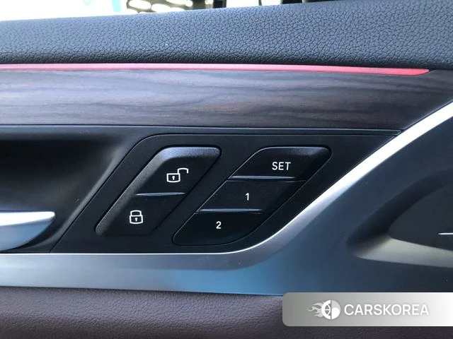 BMW X3 id 4297940 из Китая 17