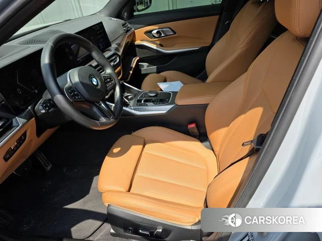 BMW 3 Series (G20) 2024 Светло-серебряный цвет из Кореи, фото 3