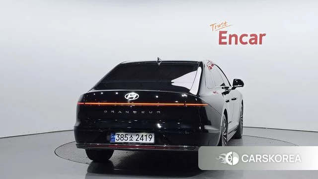 Hyundai Grandeur Hybrid (GN7) id 4249001 из Кореи 23