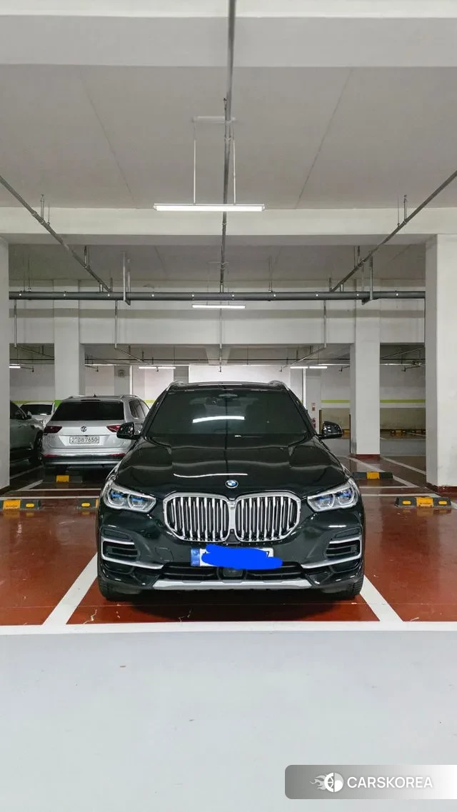 BMW X5 (G05) 2023 Черный из Кореи, фото 3