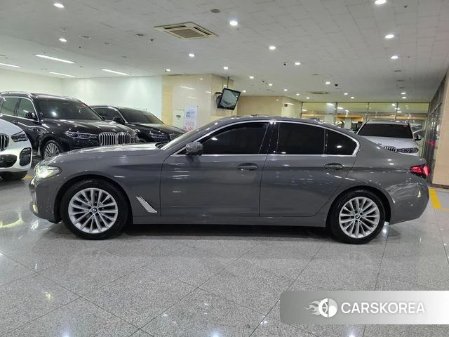 BMW 5 Series (G30) id 3889334 из Кореи 13