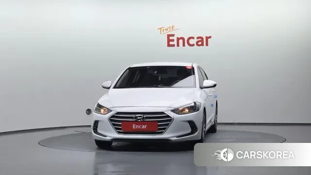 Hyundai Avante AD id 3014045 из Кореи 13