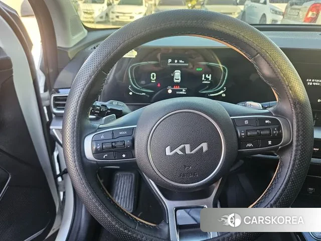 Kia Sportage 5th Generation Hybrid 2022 Белый из Кореи, фото 3