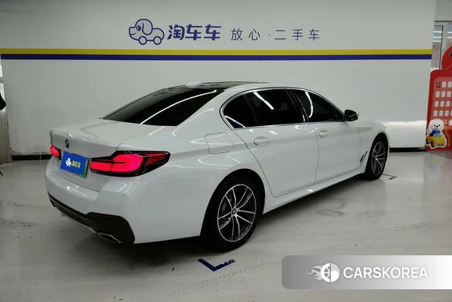 BMW 5 series PHEV id 3869940 из Китая 10