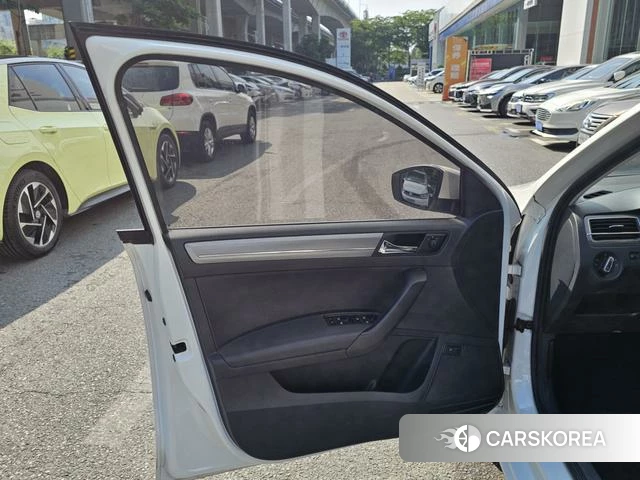 Volkswagen Santana id 4277081 из Китая 13