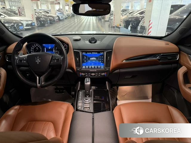 Maserati Levante 2021 Синий из Китая, фото 3