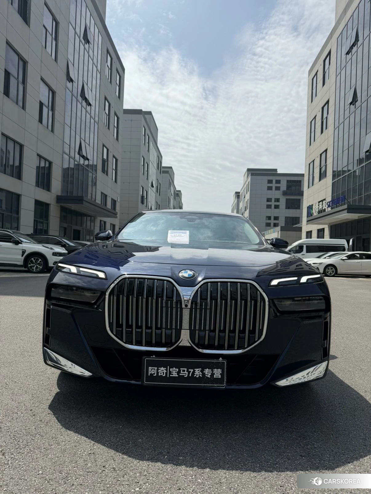 BMW 7 series 2022 Черный из Китая, фото 3