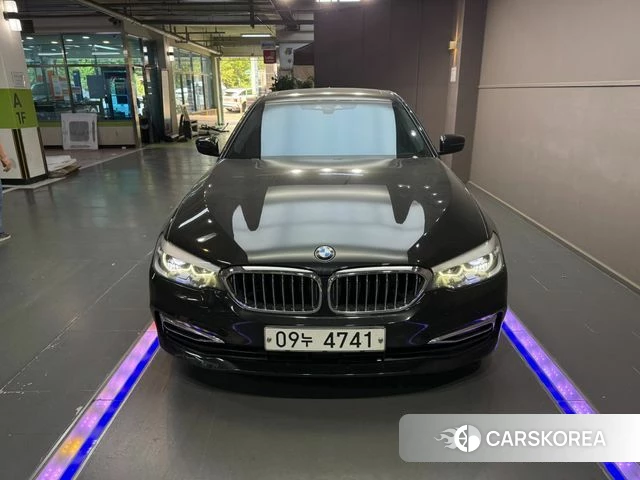 BMW 5 Series (G30) id 4454919 из Кореи 13