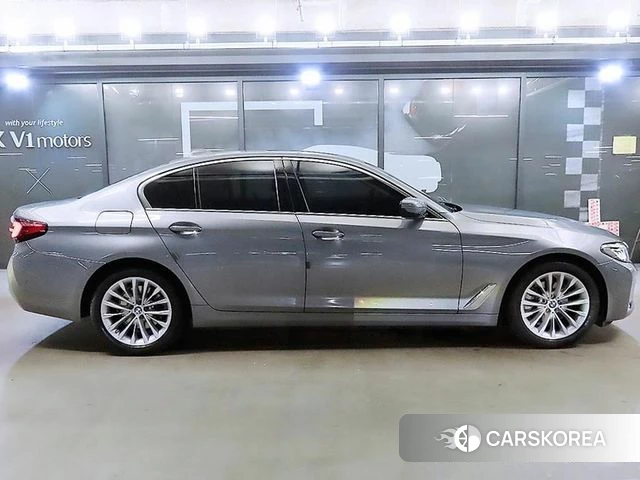 BMW 5 Series (G30) id 4375847 из Кореи 13