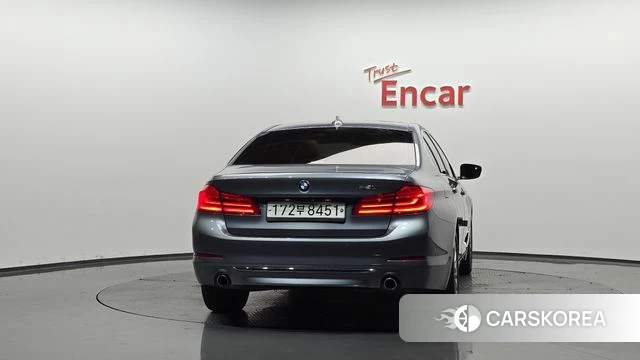BMW 5 Series (G30) id 4446791 из Кореи 23