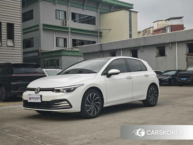 Volkswagen Golf 2021 Белый из Китая, фото 3