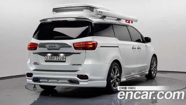 Kia The New Carnival id 2405321 из Кореи 13