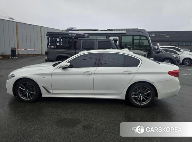 BMW 5 Series (G30) 2019 Белый из Кореи, фото 4
