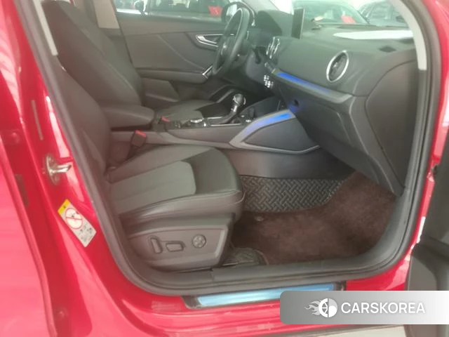 Audi Q2L 2021 Красный из Китая, фото 4