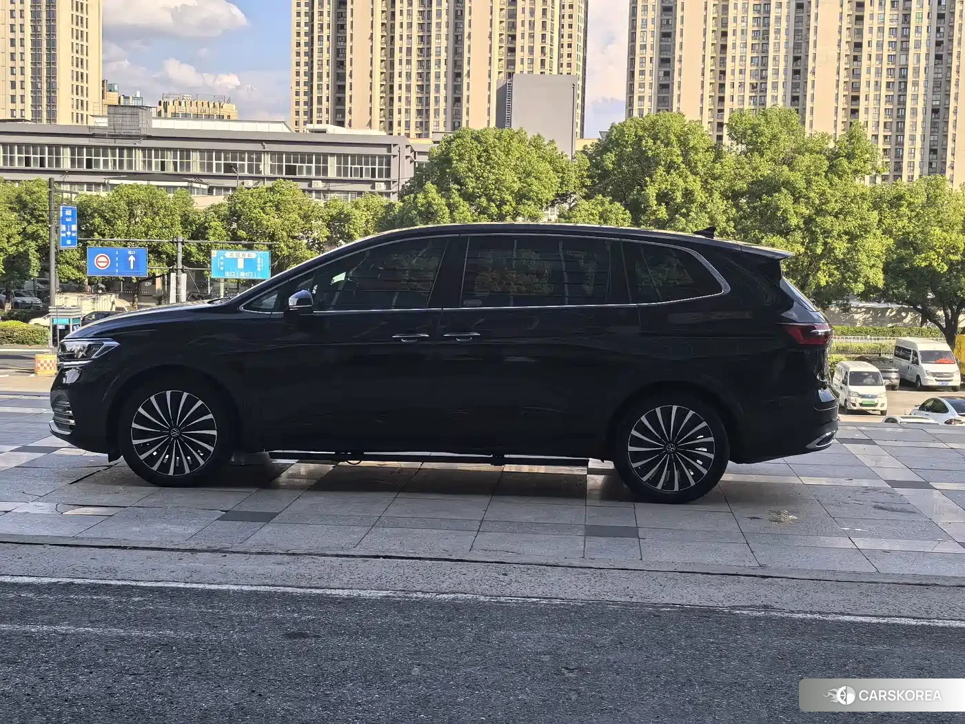 Volkswagen Viloran id 4617205 из Китая 8