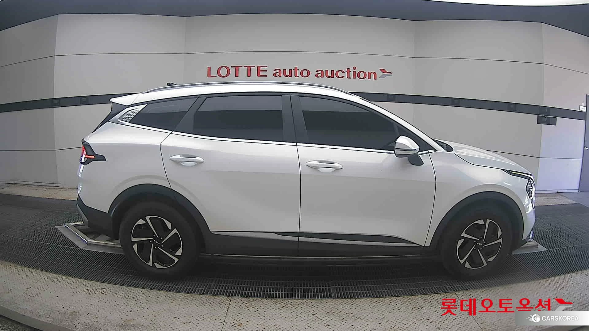 Kia Sportage Hybrid id 4902442 из Кореи 23