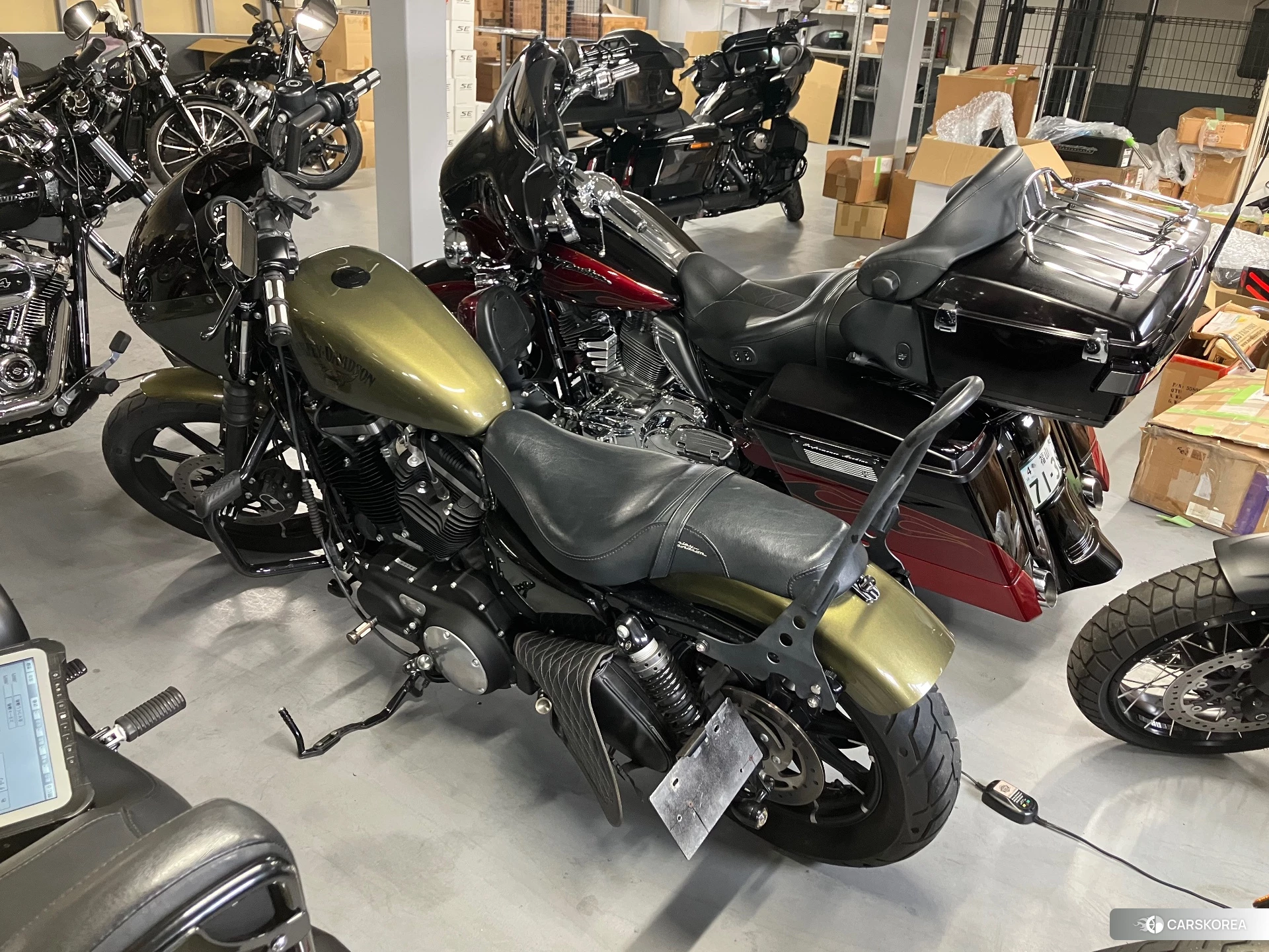 Harley-Davidson Sportster XL883N 2017 из Японии, фото 2