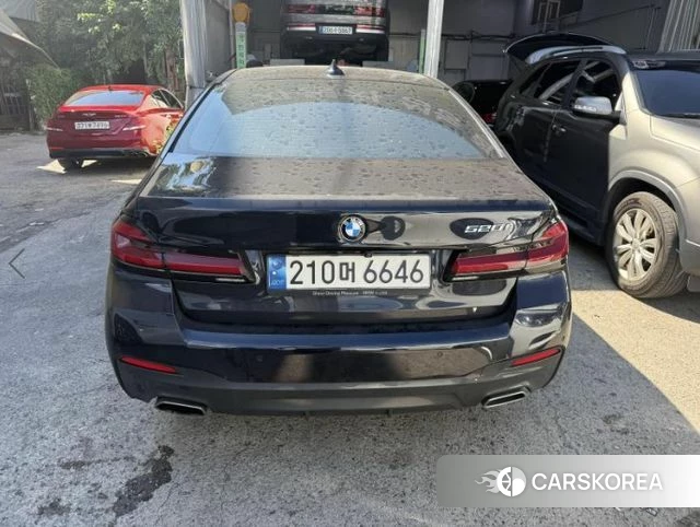 BMW 5 Series (G30) 2022 Черный из Кореи, фото 3