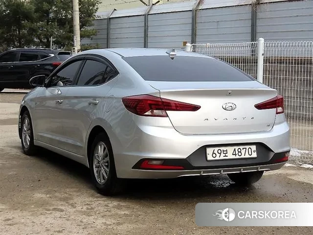 Hyundai The New Avante AD id 3661708 из Кореи 11