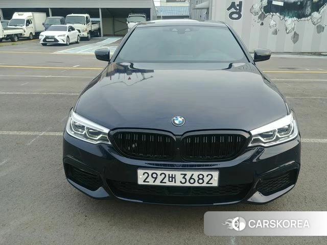 BMW 5 Series (G30) id 4351016 из Кореи 8