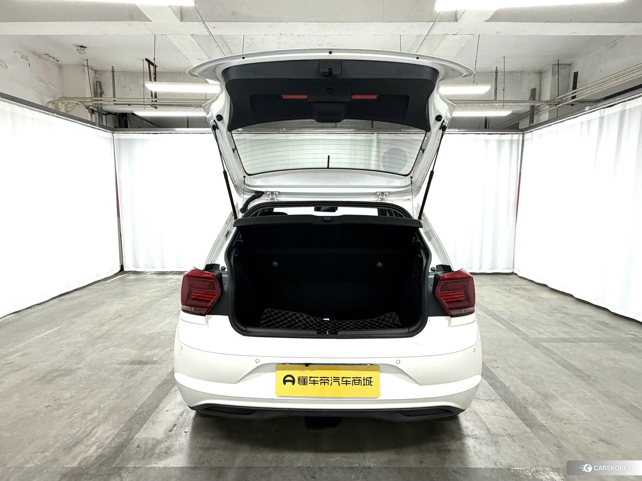 Volkswagen Polo id 4510579 из Китая 13