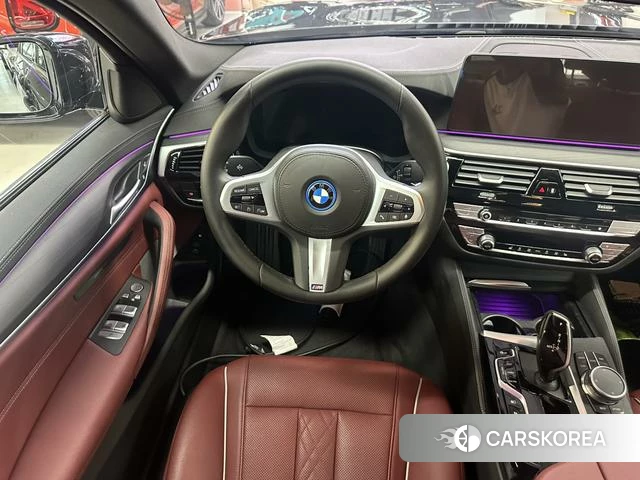 BMW 5 series PHEV id 4314119 из Китая 11
