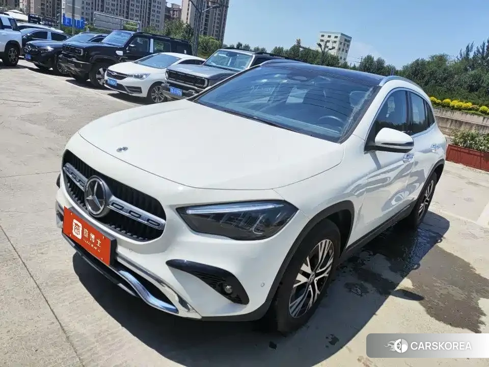 Mercedes-Benz GLA 2024 Белый из Китая, фото 3