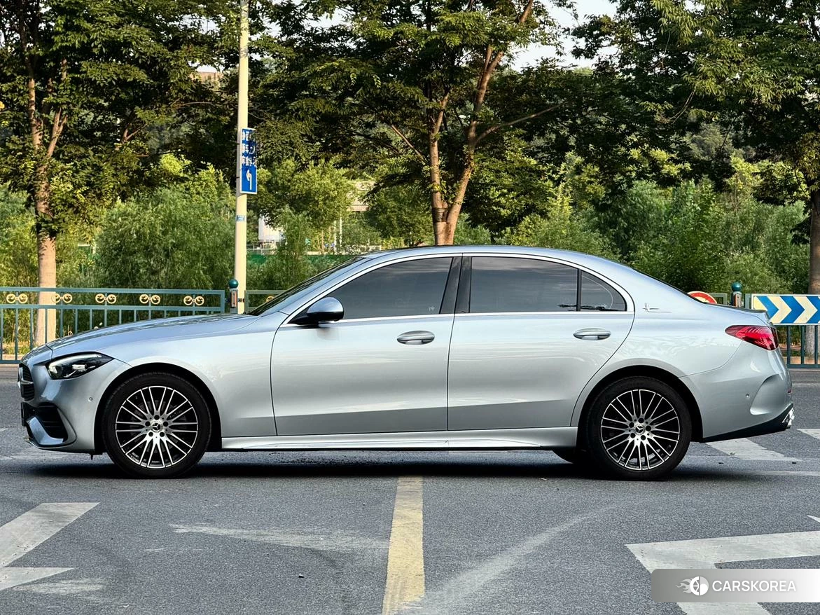 Mercedes-Benz Class C id 4452971 из Китая 9