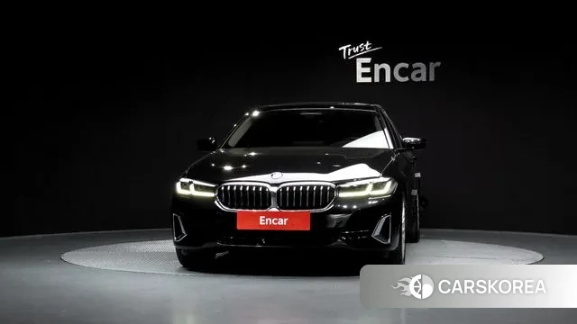 BMW 5 Series (G30) id 3316880 из Кореи 13