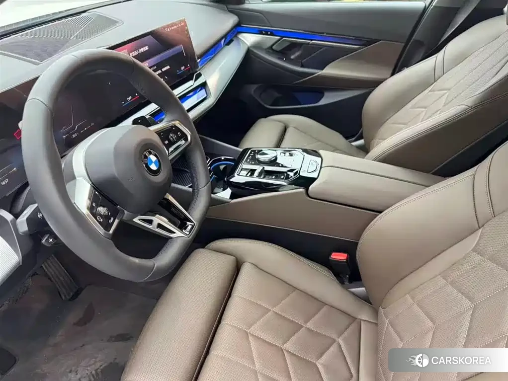 BMW 5 series id 4559728 из Китая 11