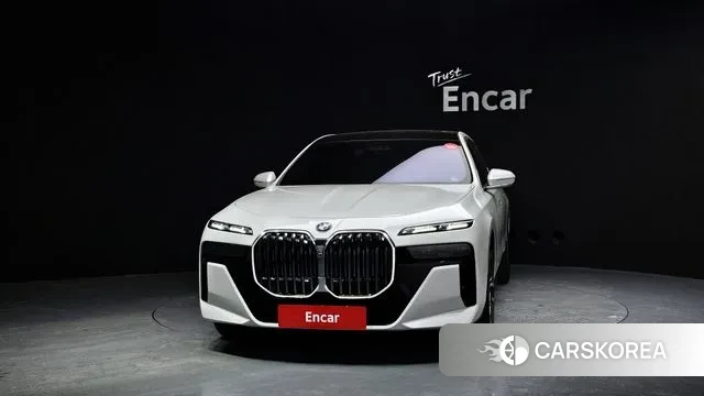 BMW 7 Series (G70) id 3663897 из Кореи 13