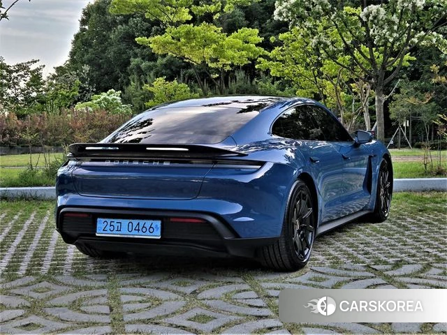 Porsche Taycan id 4293721 из Кореи 13