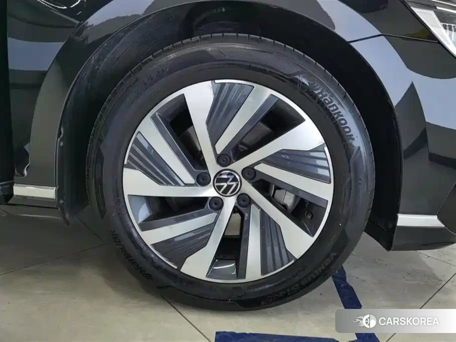 Volkswagen Magotan id 4545810 из Китая 9