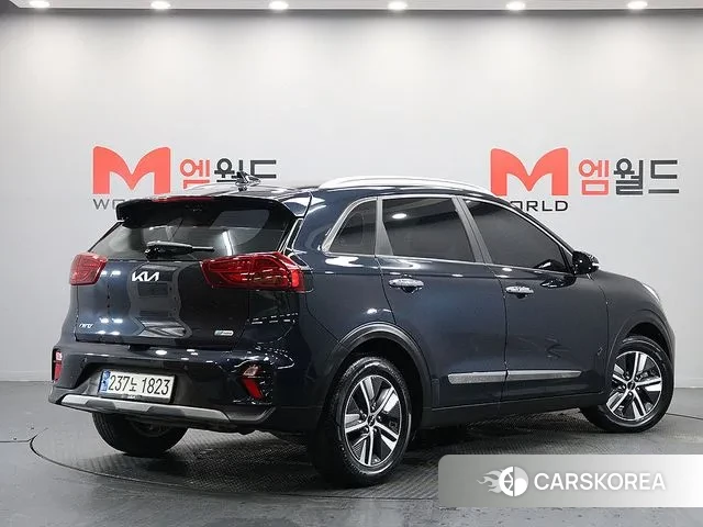 Kia The New Niro id 3625838 из Кореи 13
