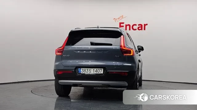 Volvo XC40 id 3529678 из Кореи 13