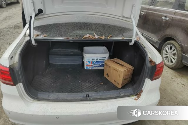 Volkswagen Lavida id 4261148 из Китая 10